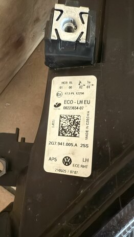 TAIGO 2G7 VOL LED KOPLAMP LINKS 2G7941005A 