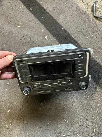 Golf caddy transporter radio harman 7F0035153