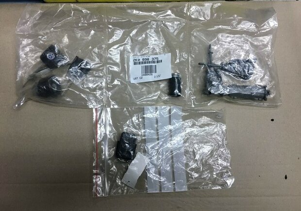 Caddy 3 sloten contact slot set 2k0898375