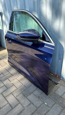 AUDI A3 8Y DEUR PORTIER RECHTS VOOR