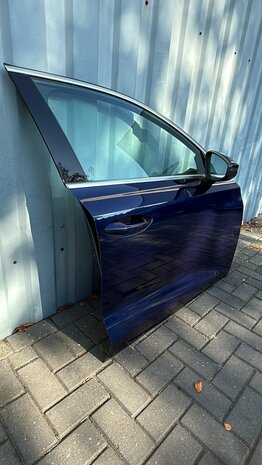 AUDI A3 8Y DEUR PORTIER RECHTS VOOR