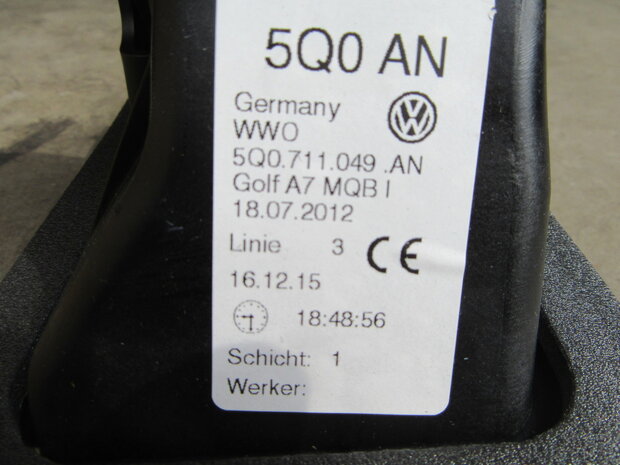 Golf 7 Audi A3 Seat Leon Schakelmechanisme  5Q0711049AN