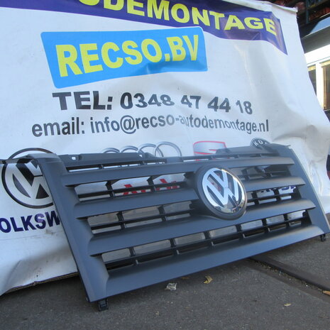 VW Crafter Grill Nieuw HVW 9068800085 2E0853653 