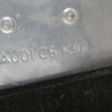 Audi A6 4F 2.7 3.0Tdi laadluchtkoeler rechts 4F0145806T