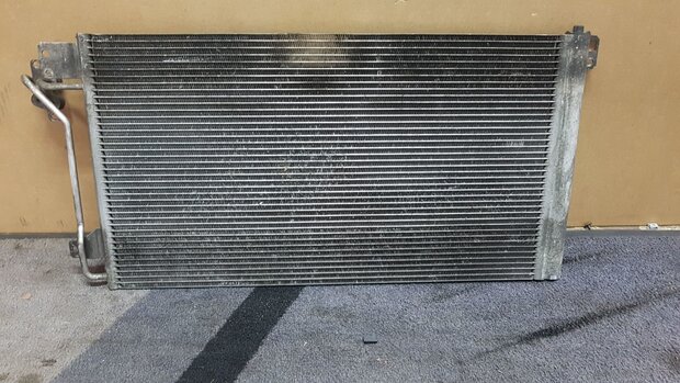 VW T5 TRANSPORTER AIRCO RADIATEUR CONDENSOR 7H0820411D