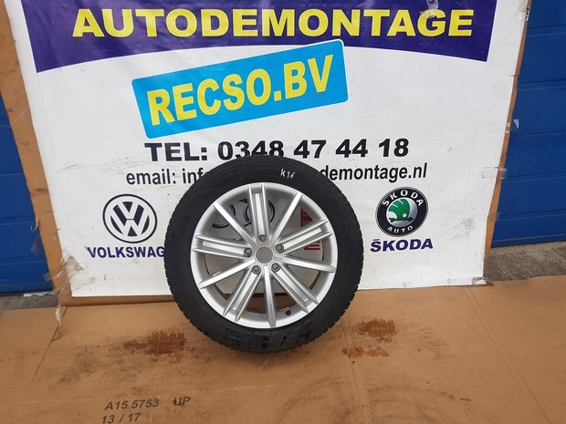 VW Tiguan R Line New York Velg en Band 235/50R18 5N0601025D AF