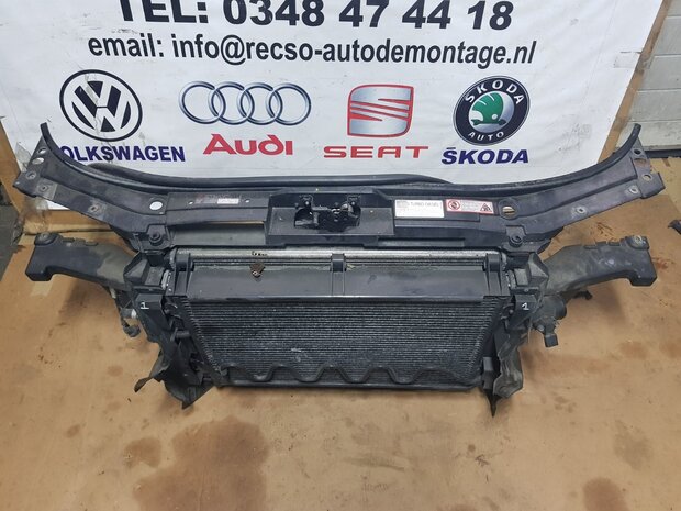 Audi A6 2.5 TDi Front Koelers met bumperbalk 4B0145805A