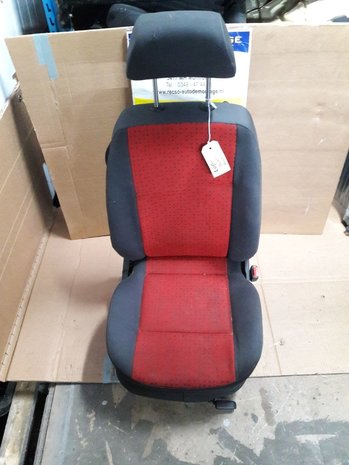 VW Lupo 3 deurs interieur Rechts voor stoel rood grijs