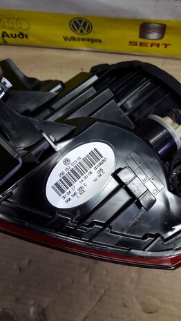  VW Tiguan Led  Achterlicht Links buiten 5NA945095C-A