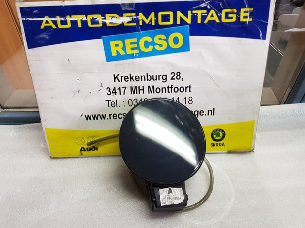 VW Scirocco Tankklep 1K8809857C