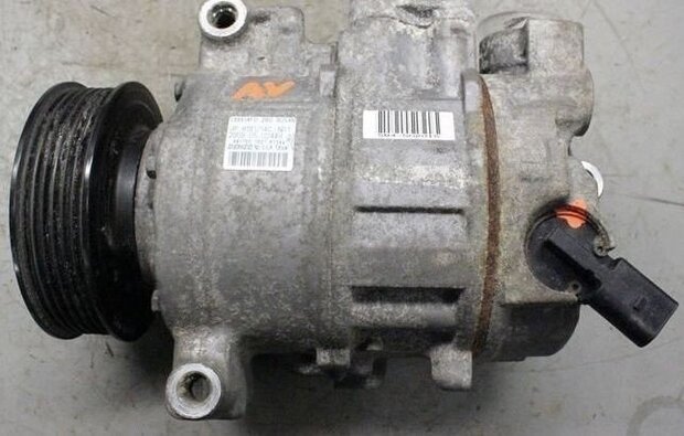 Gebruikt Aircopomp Airco compressor Audi 4F0820805AN 2.0TDI