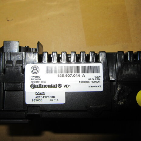 VW UP Kachel bedieningspaneel 12E907044A 12E907044B