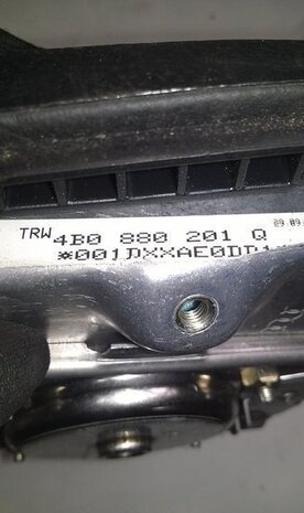 stuurairbag 4B0880201Q Audi A4 A6 A8 links airbag tot 2001