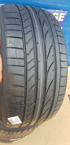 Bridgestone Potenza Banden Nieuw 235 35 19 91Y XL