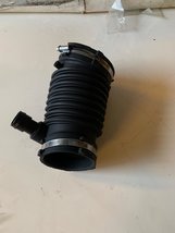 VW Passat B8 Aanzuigslang Aanzuigbuis Lucht 3Q0129615A VW Passat B8 Aanzuigslang Aanzuigbuis Lucht 3Q0129615A