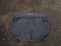 VW Polo 6C Audi A1 1.4 TDi Geluidsdemping onder motor 6C0825902 VW Polo 6C Audi A1 1.4 TDi Geluidsdemping onder motor 6C0825902