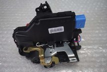 VW VAG deurslot rechts voor 3D1837016 3D1837016AC VW VAG deurslot rechts voor 3D1837016 3D1837016AC