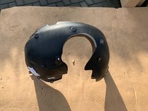 VW Up 2017+ Wielkuip Modderkuip Rechts nieuw 1S0809962G VW Up 2017+ Wielkuip Modderkuip Rechts nieuw 1S0809962G