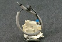 Audi A1 A4 A5 TT A3 8V Portierslot rechts Voor 8X1837016C Audi A1 A4 A5 TT A3 8V Portierslot rechts Voor 8X1837016C