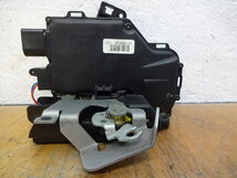 Audi A4 2001 2005 Deur slot lins voor 8e0839015c Audi A4 2001 2005 Deur slot lins voor 8e0839015c