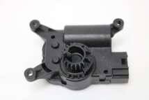 VW Golf 7 Passat Sharan kachel klep motor 5Q0907511K VW Golf 7 Passat Sharan kachel klep motor 5Q0907511K