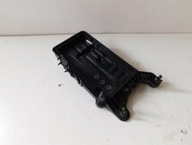 Tiguan Touran Accubak Accuconsole 5QF915331A 5QF915311A