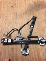 CADDY 4 RAAMMECHANISME RECHTS VOOR 2K5837462
