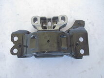 Polo 2G MotorSteun 2Q0199555AC