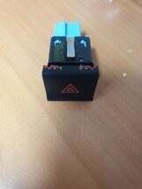 POLO 6C ALARMLICHTSCHAKELAAR 6C0953509A