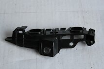 Passat B8 3G Bumpergeleider rechts voor 3G0807050