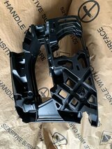 Golf 7 Facelift Bumperhouder Voorbumper Links 5G0807723F