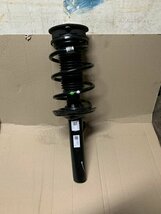 Touran 5TA veerpoot 5QA413031AA