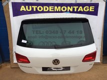 VW Touareg 7P klep achterklep met spoiler wit LOK1 VW Touareg 7P klep achterklep met spoiler wit LOK1