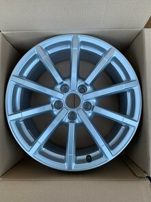 Audi A3 RS3 S3 S-Line velg 18 inch ZGAN 8V0601025AM 8V0601025AL