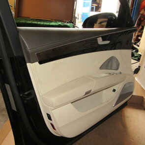 A8 4H deurpaneel paneel beige leer links voor compleet