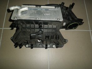 Golf 6 inlaatspruitstuk CAX 03C129711AD