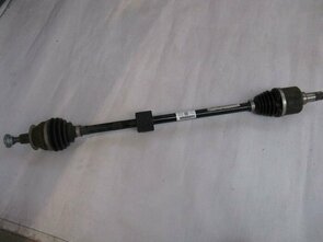 Polo 2G aandrijfas rechts 2Q0407272bk