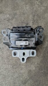 Versnellingsbaksteun Links Motorsteun 5QA199555C