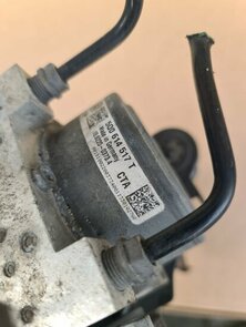 Golf 7 A3 ABS eenheid met regelapparaat 5Q0614517T 5Q0907379AA