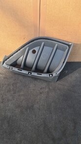 ID.4 E21 mistlamp kap links voor 11!807819