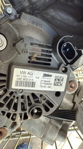 Originaal Valeo Gebruikte Dynamo 04E903015 110A