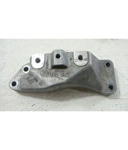 Versnellingsbaksteun console 1K0199117AC/CD