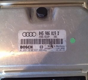 ECU Computer 045906019D  Audi A2 1.2 TDI ANY