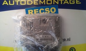 VW GOLF 6 ECU Computer  03L906018 CFH 2.0 TDI 